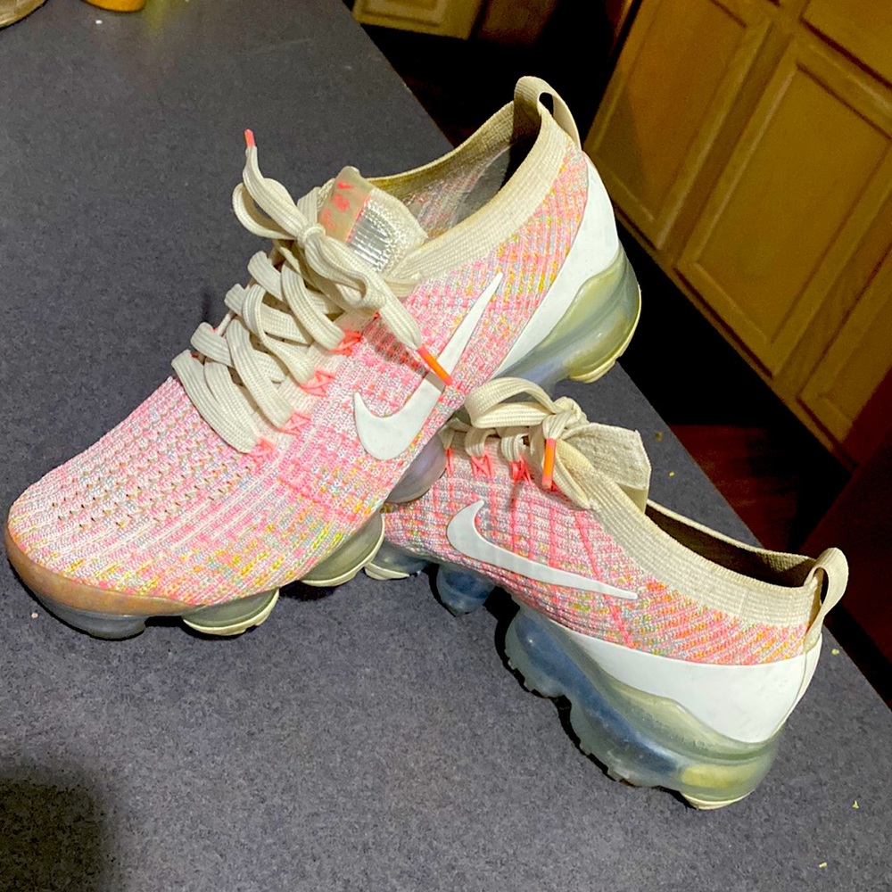 Vapormax